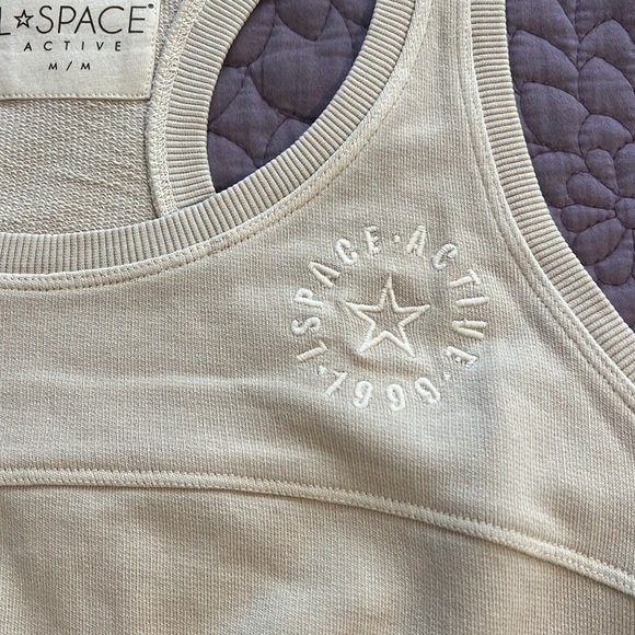 L*Space Active Out of Bounds Top - Picture 2 of 4